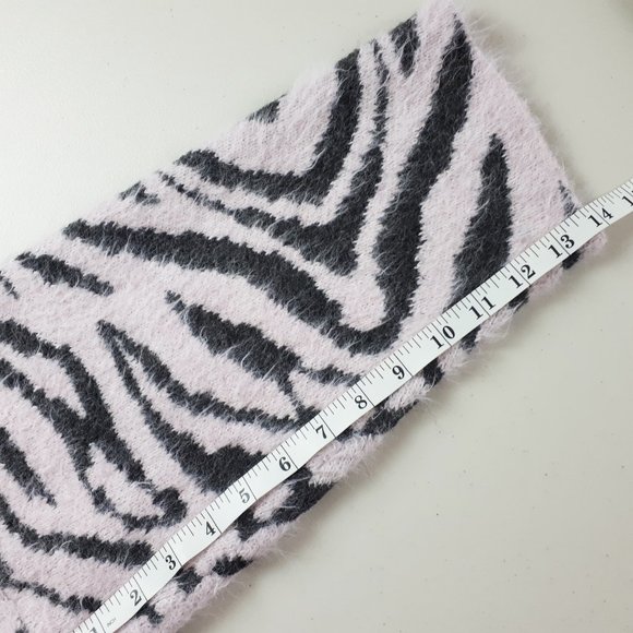 H&M Pink Zebra Pattern Fuzzy Turtleneck Sweater - Picture 7 of 13